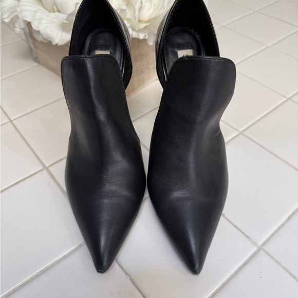 Steve Madden Darla Black Leather D'Orsay Pointed Toe Pumps Size 7.5 - Picture 3 of 9